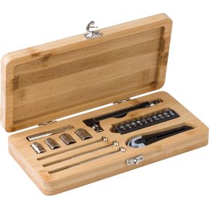 Tool set in bamboo case (20pc)